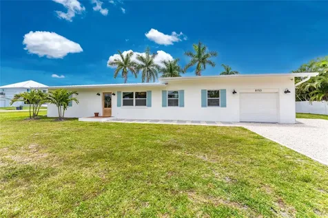 8153 Robert Street Englewood FL 34224