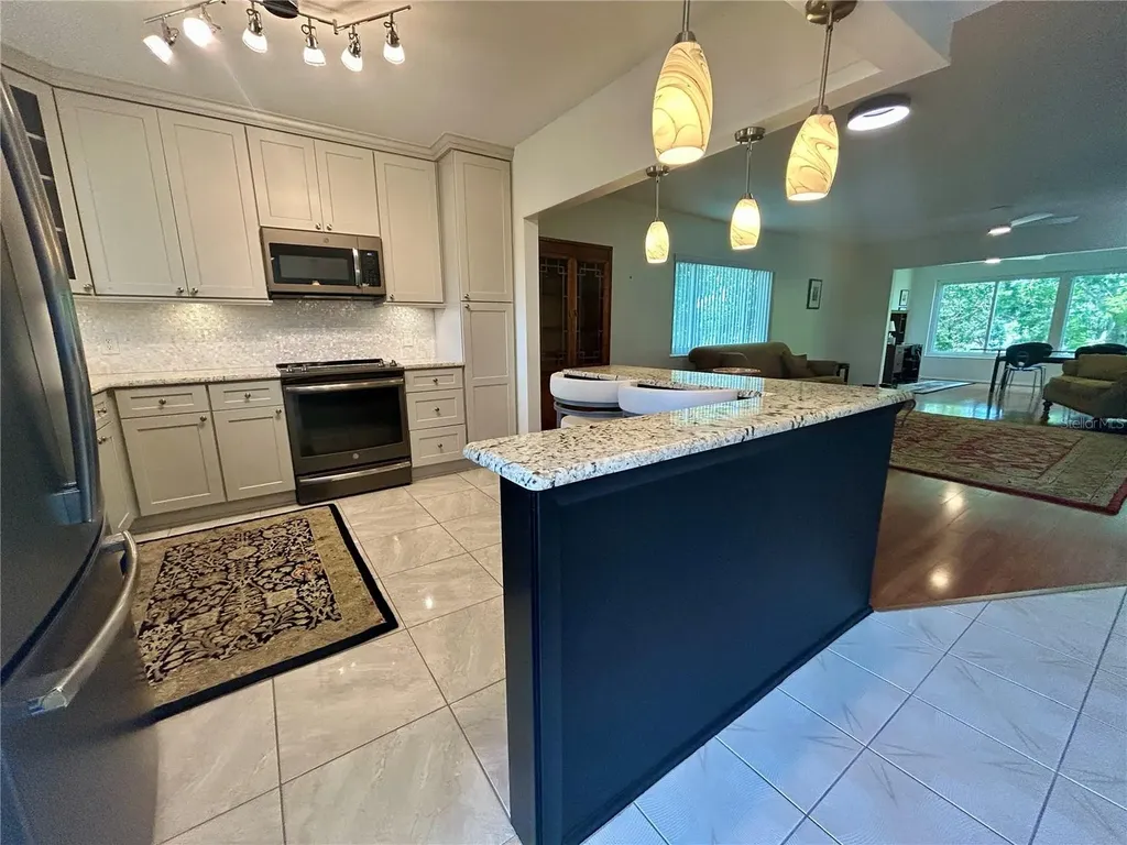 2436 Rhodesian Drive Clearwater FL 33763