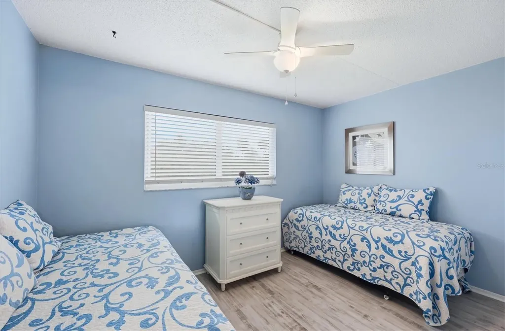 6470 Hollywood Boulevard Sarasota FL 34231