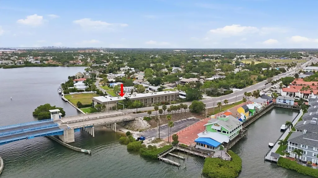 6470 Hollywood Boulevard Sarasota FL 34231