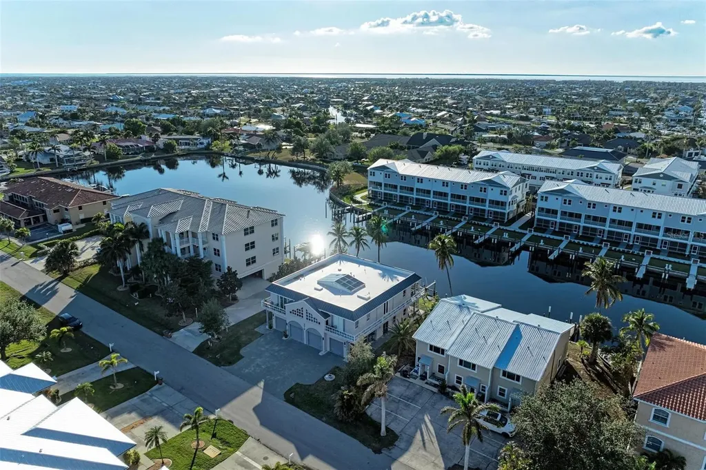 276 Lewis Circle Punta Gorda FL 33950