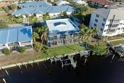 276 Lewis Circle Punta Gorda FL 33950