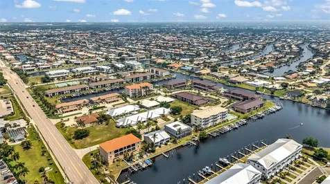 276 Lewis Circle Punta Gorda FL 33950