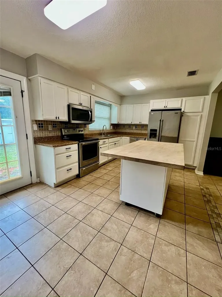 2609 E 98th Avenue Tampa FL 33612