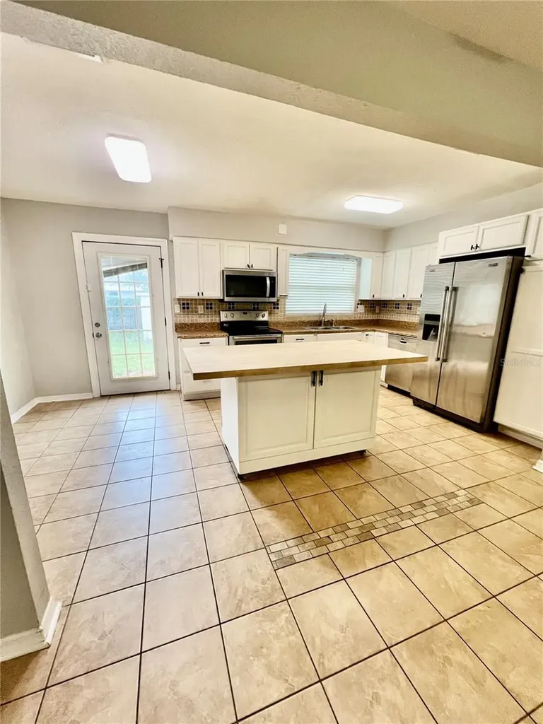 2609 E 98th Avenue Tampa FL 33612
