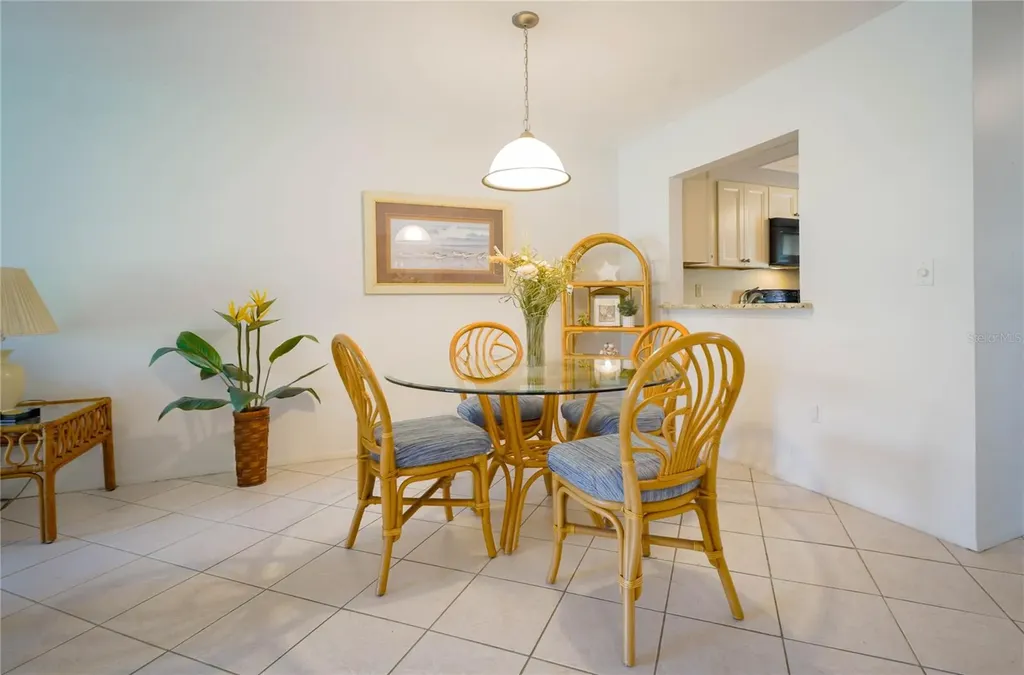 330 Mission Trail N Venice FL 34285