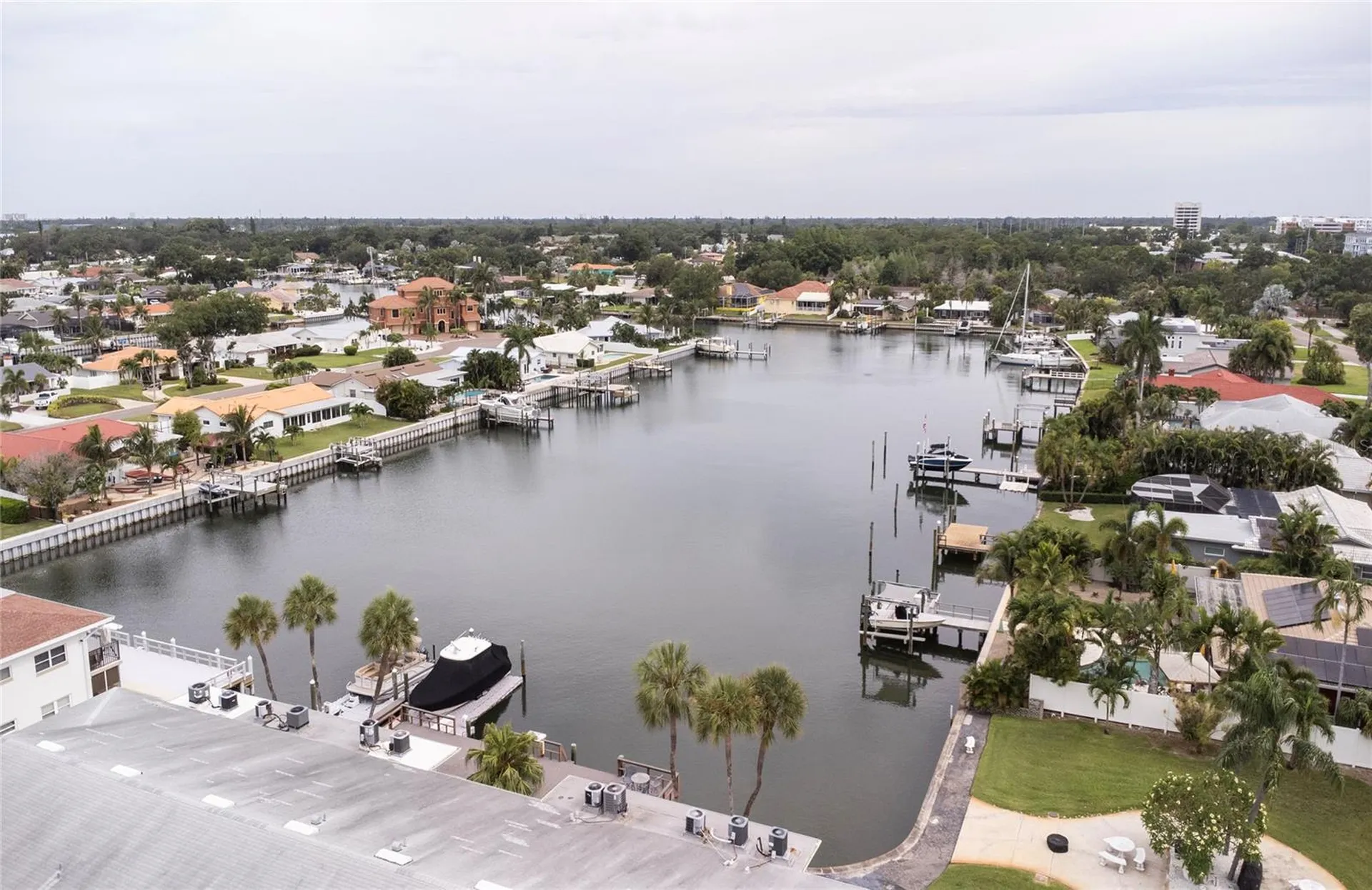 3717 S 46th Avenue S St Petersburg FL 33711