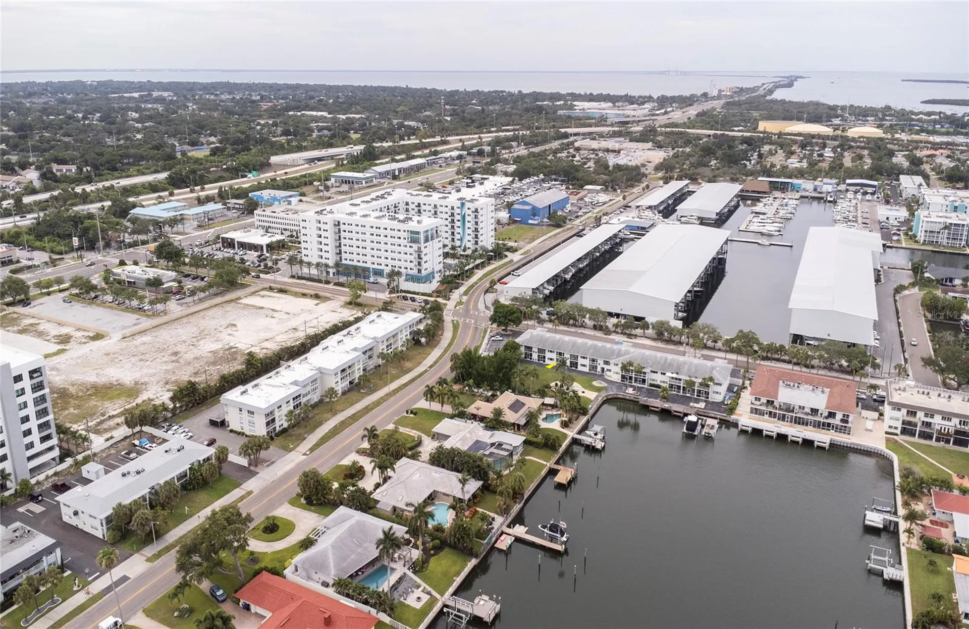 3717 S 46th Avenue S St Petersburg FL 33711