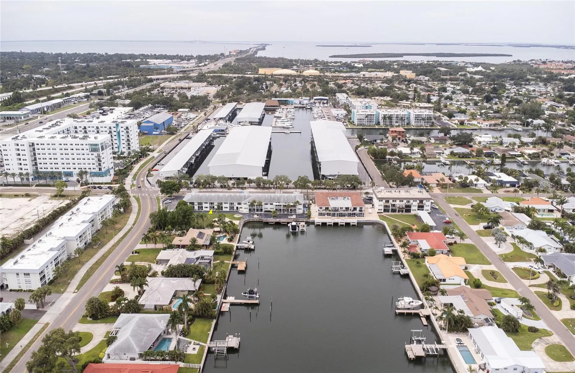 3717 S 46th Avenue S St Petersburg FL 33711