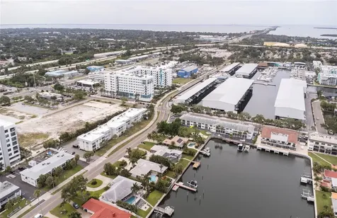 3717 S 46th Avenue S St Petersburg FL 33711