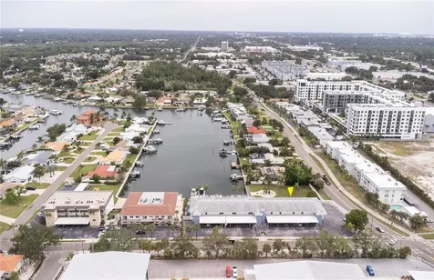 3717 S 46th Avenue S St Petersburg FL 33711