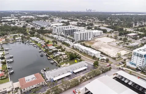 3717 S 46th Avenue S St Petersburg FL 33711