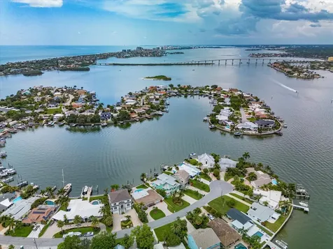 478 S Harbor Drive Indian Rocks Beach FL 33785