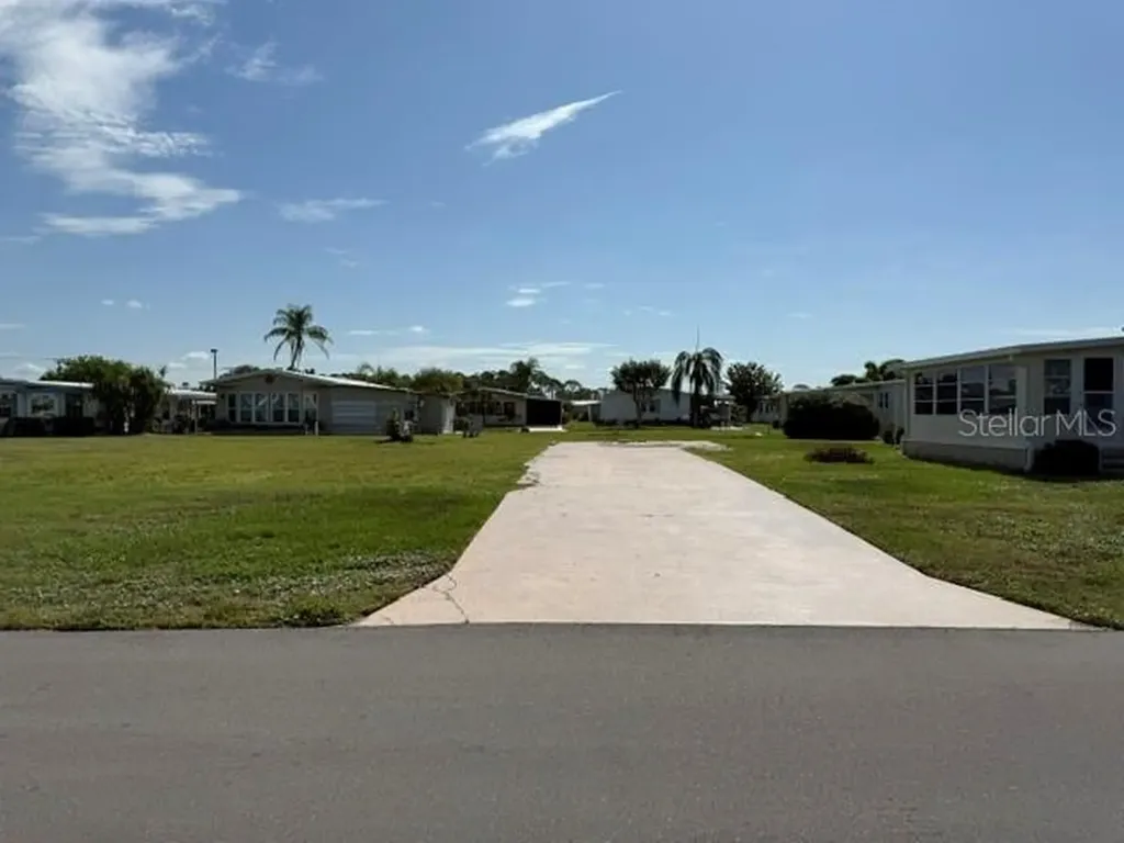 401 El Prado North Port FL 34287