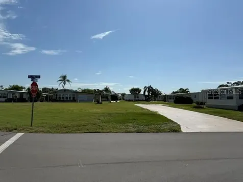 401 El Prado North Port FL 34287