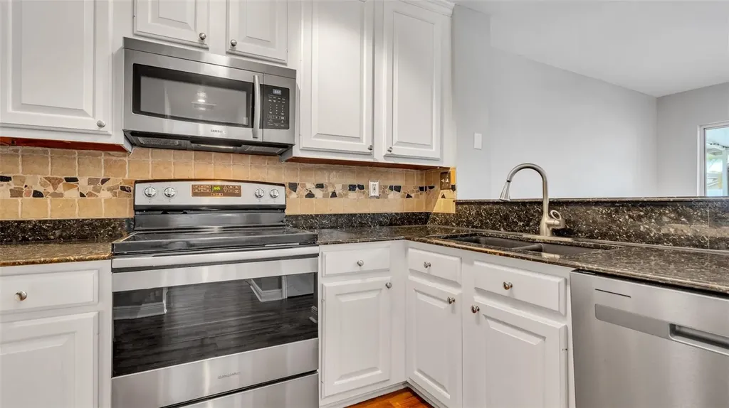 11804 Branch Mooring Drive Tampa FL 33635