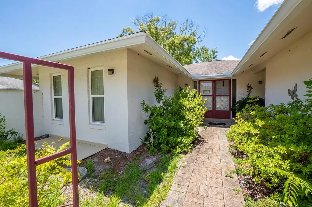 109 Farragut Drive Palm Coast FL 32137