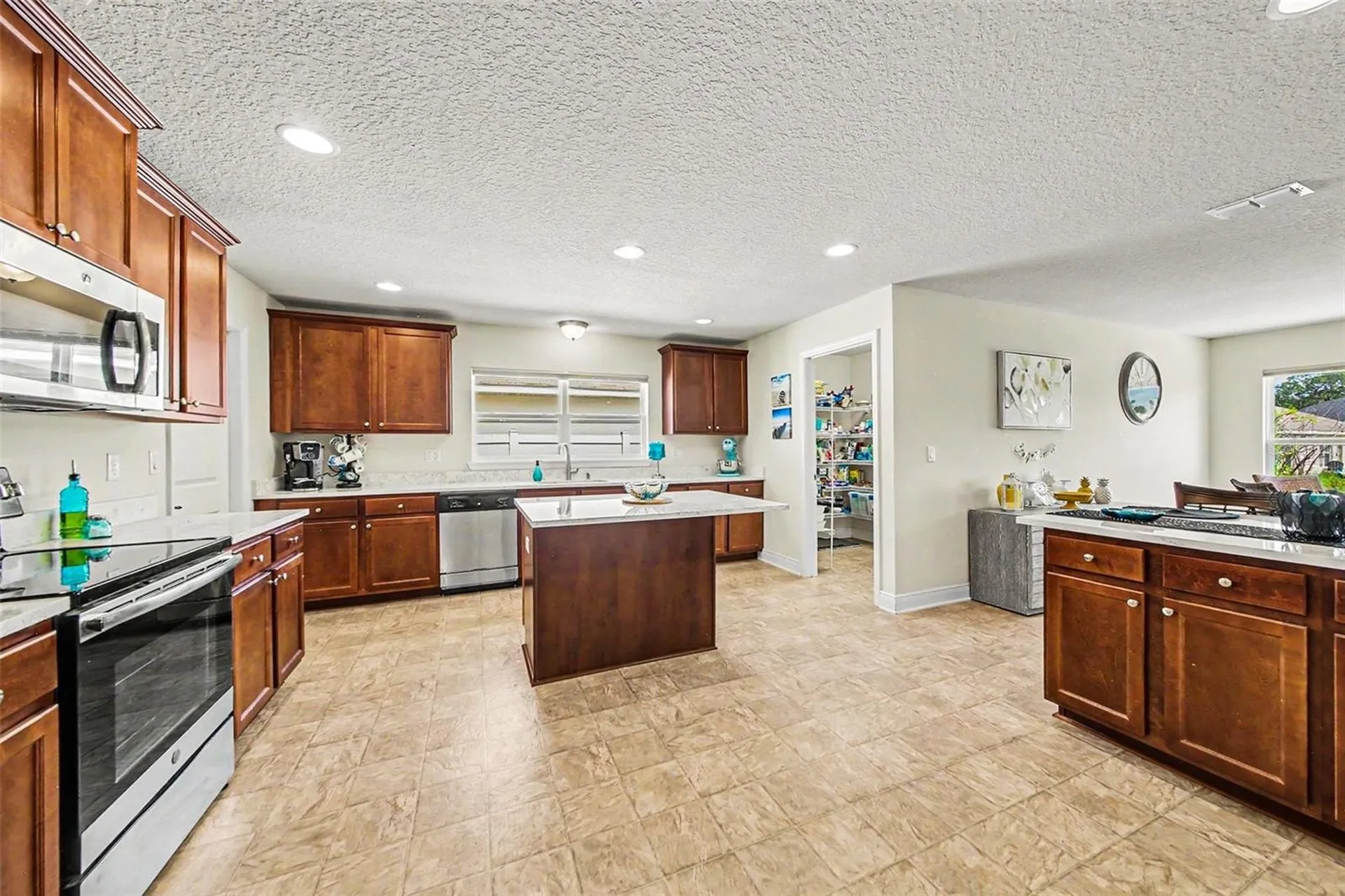 503 W Leah Court Fruitland Park FL 34731