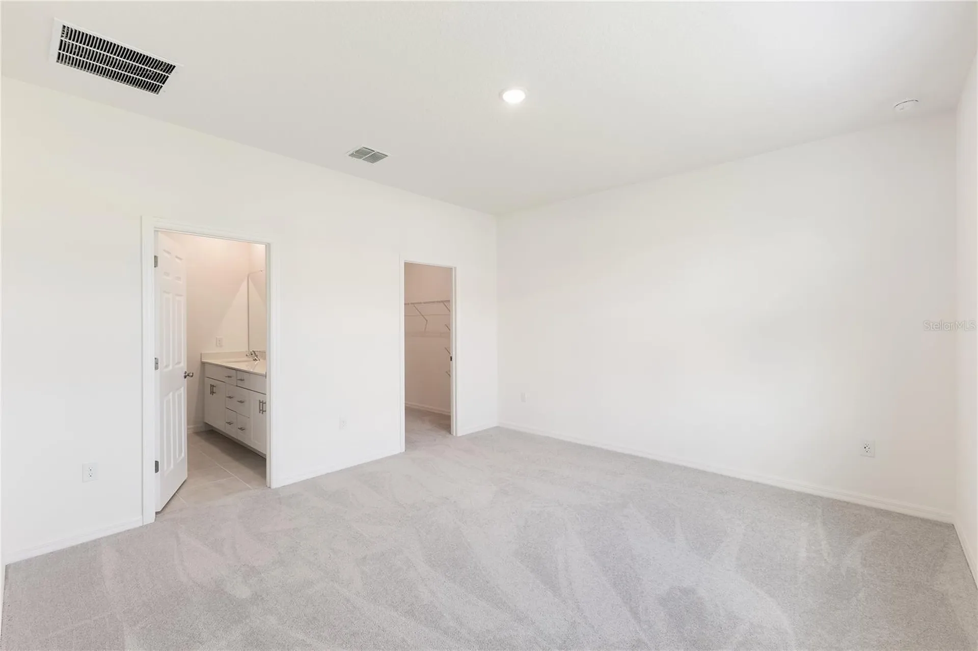9129 Wildlight Trail Wildwood FL 34785