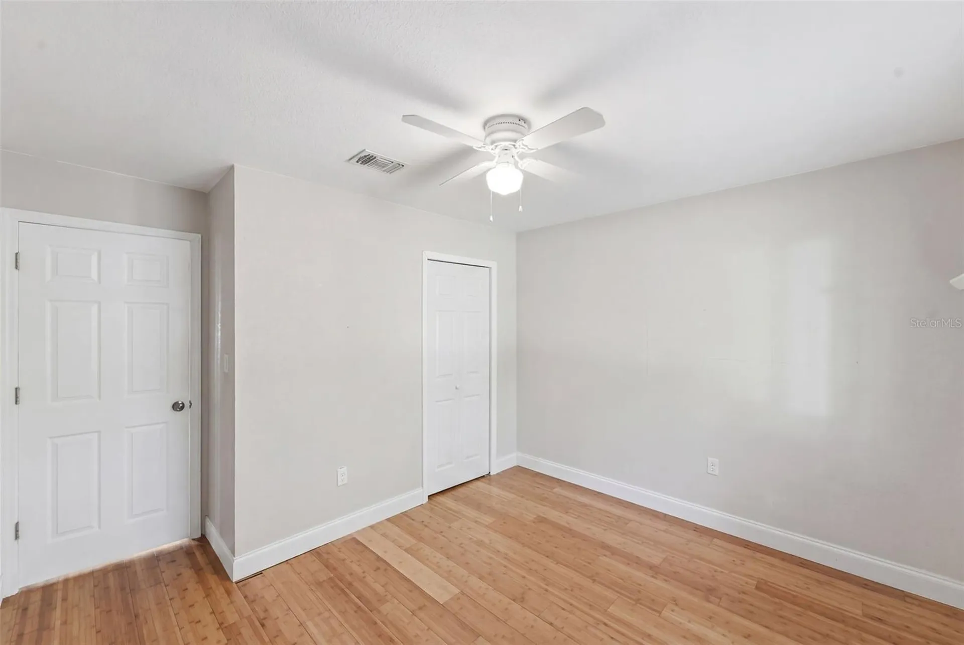 332 Shadydale Court Deltona FL 32738