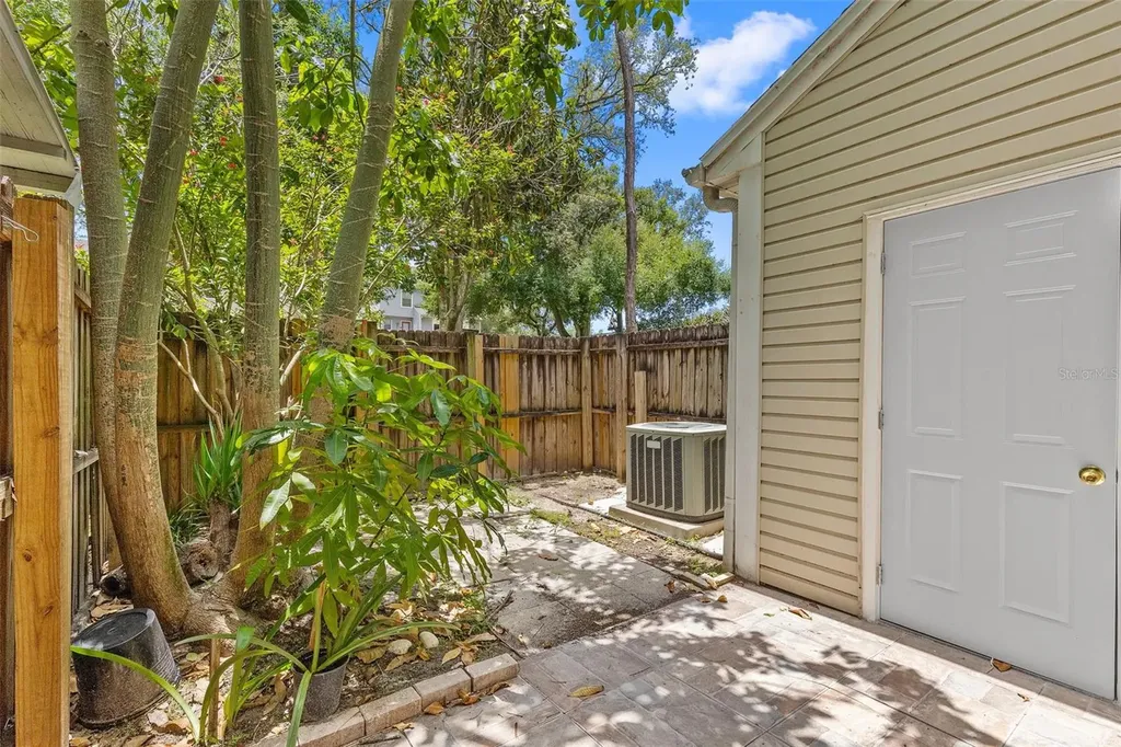 5709 Dalden Drive Tampa FL 33617