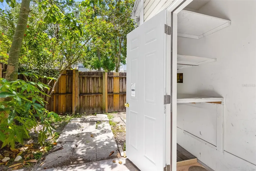 5709 Dalden Drive Tampa FL 33617