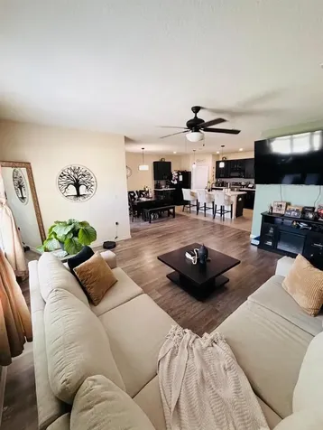 188 Tracy Court E Haines City FL 33844
