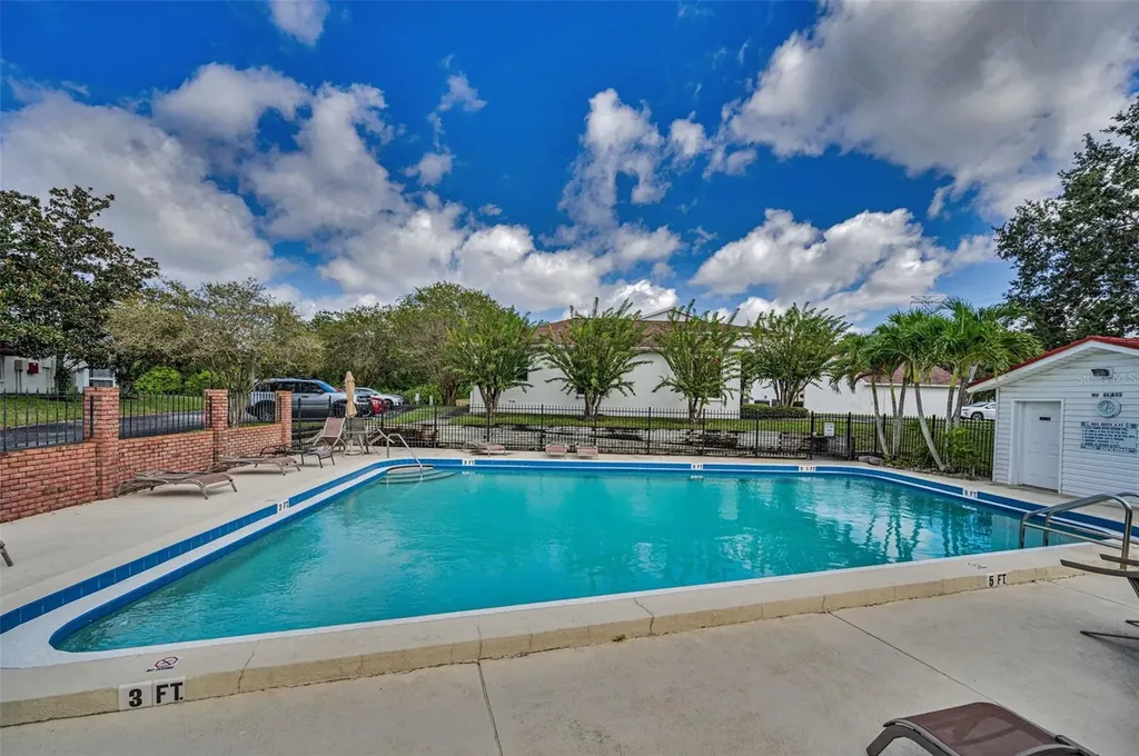 1400 Water View Drive W Largo FL 33771
