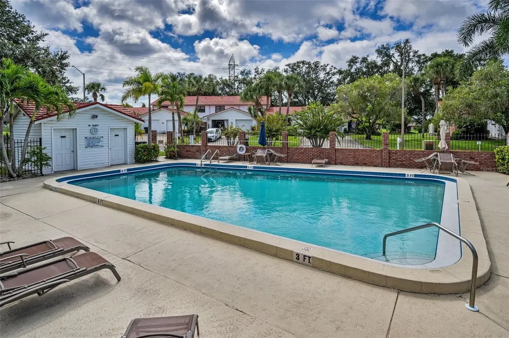 1400 Water View Drive W Largo FL 33771