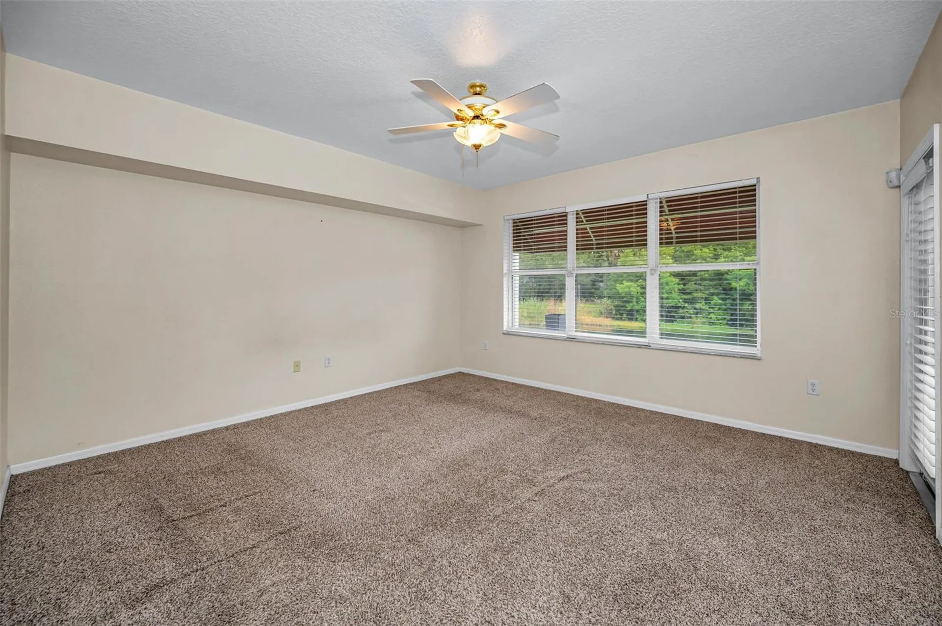 1400 Water View Drive W Largo FL 33771