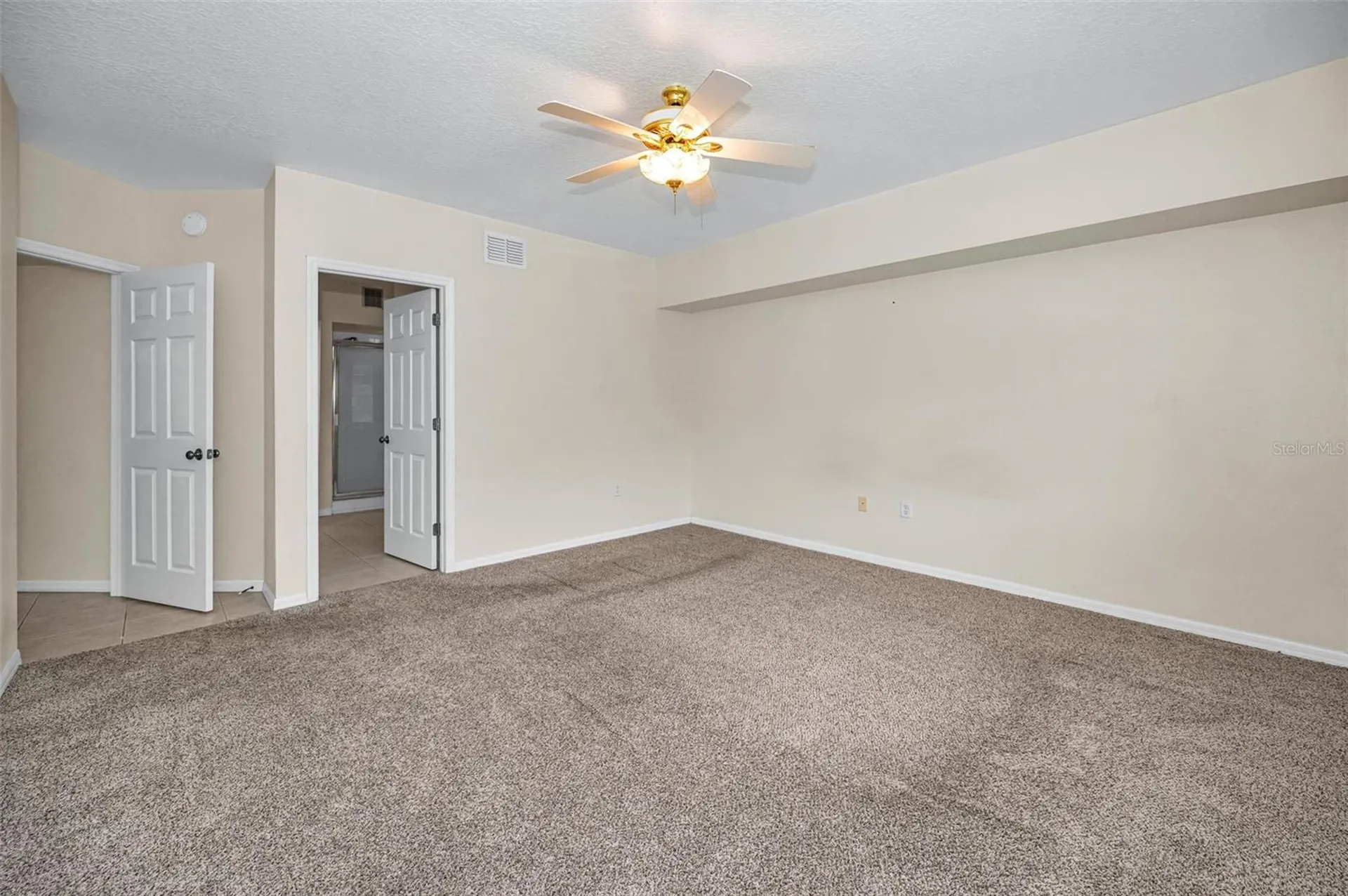 1400 Water View Drive W Largo FL 33771