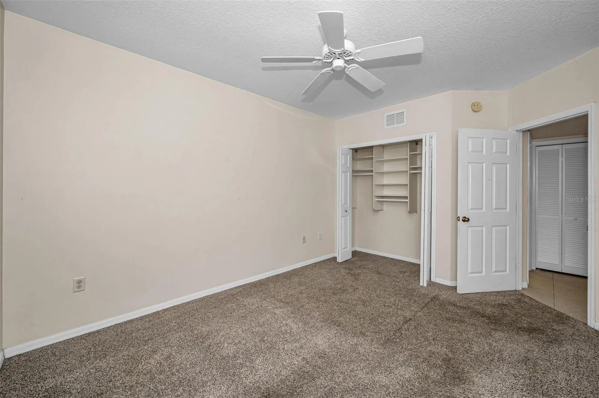 1400 Water View Drive W Largo FL 33771