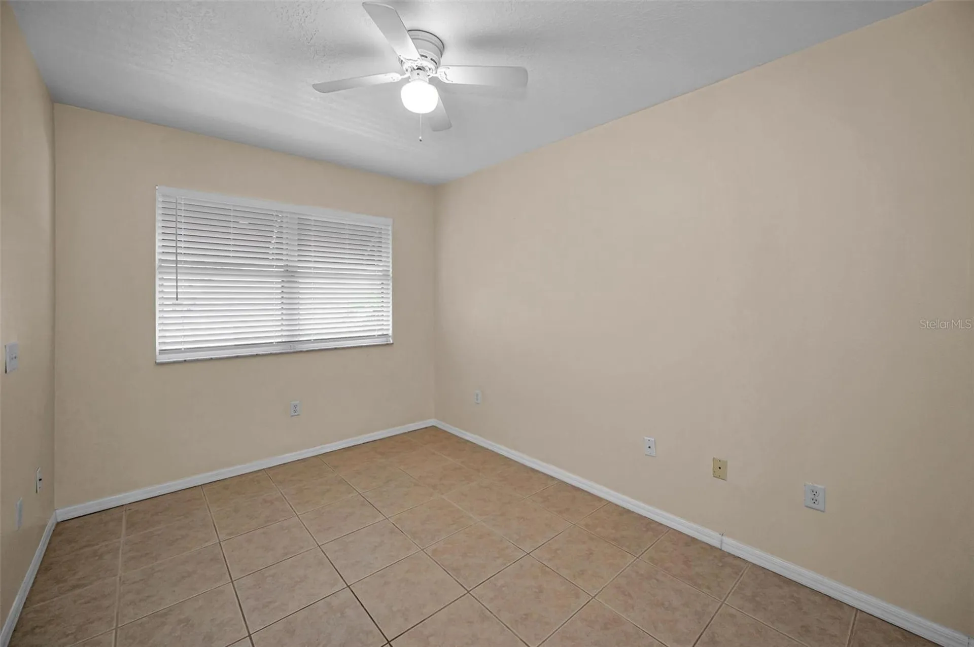 1400 Water View Drive W Largo FL 33771