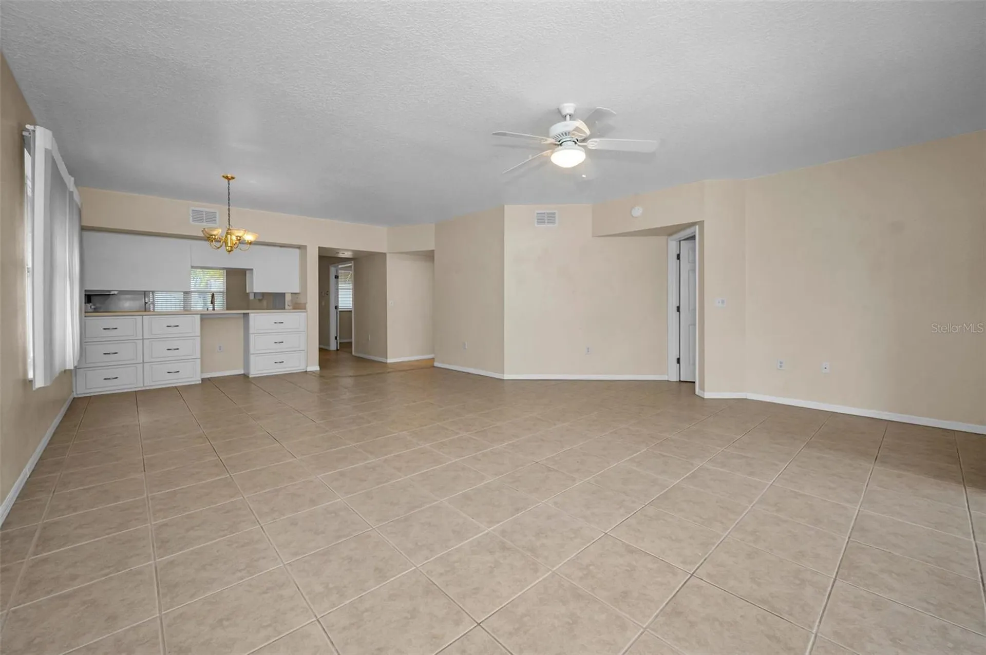 1400 Water View Drive W Largo FL 33771