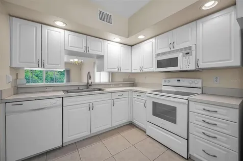 1400 Water View Drive W Largo FL 33771