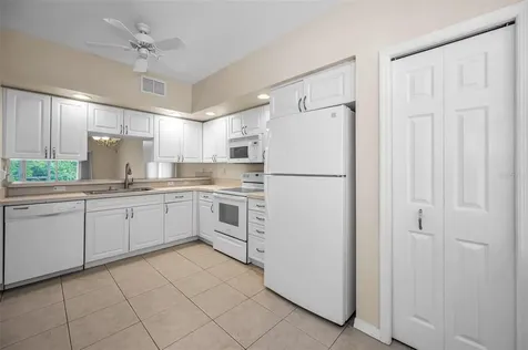1400 Water View Drive W Largo FL 33771