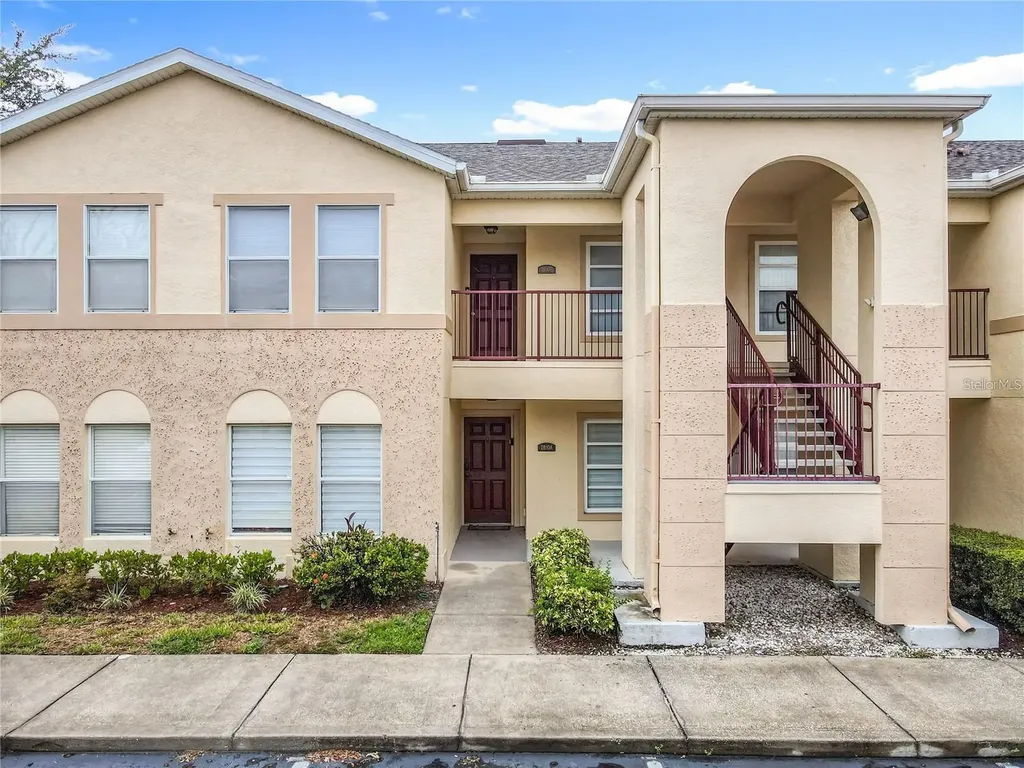 2810 Club Cortile Circle Kissimmee FL 34746