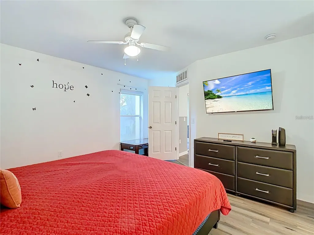 2810 Club Cortile Circle Kissimmee FL 34746