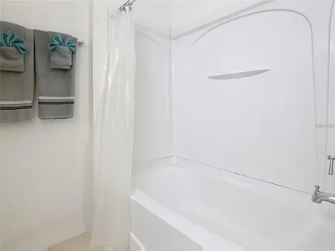 2810 Club Cortile Circle Kissimmee FL 34746