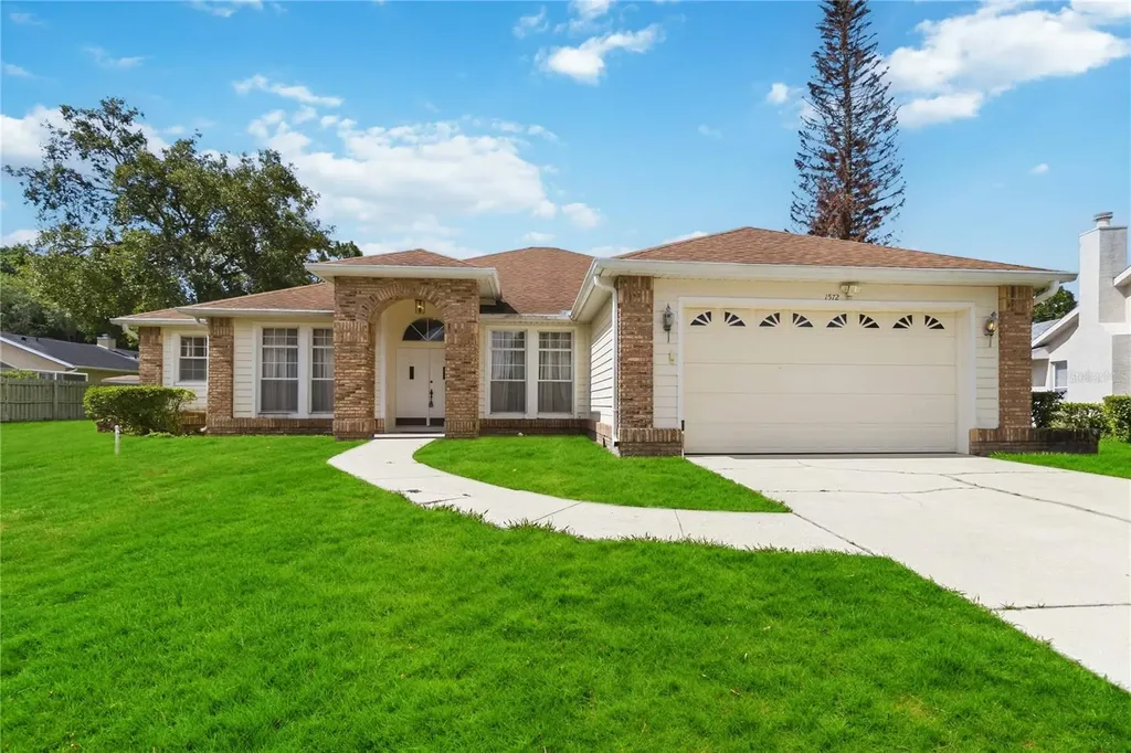 1572 Hunters Stand Run Oviedo FL 32765