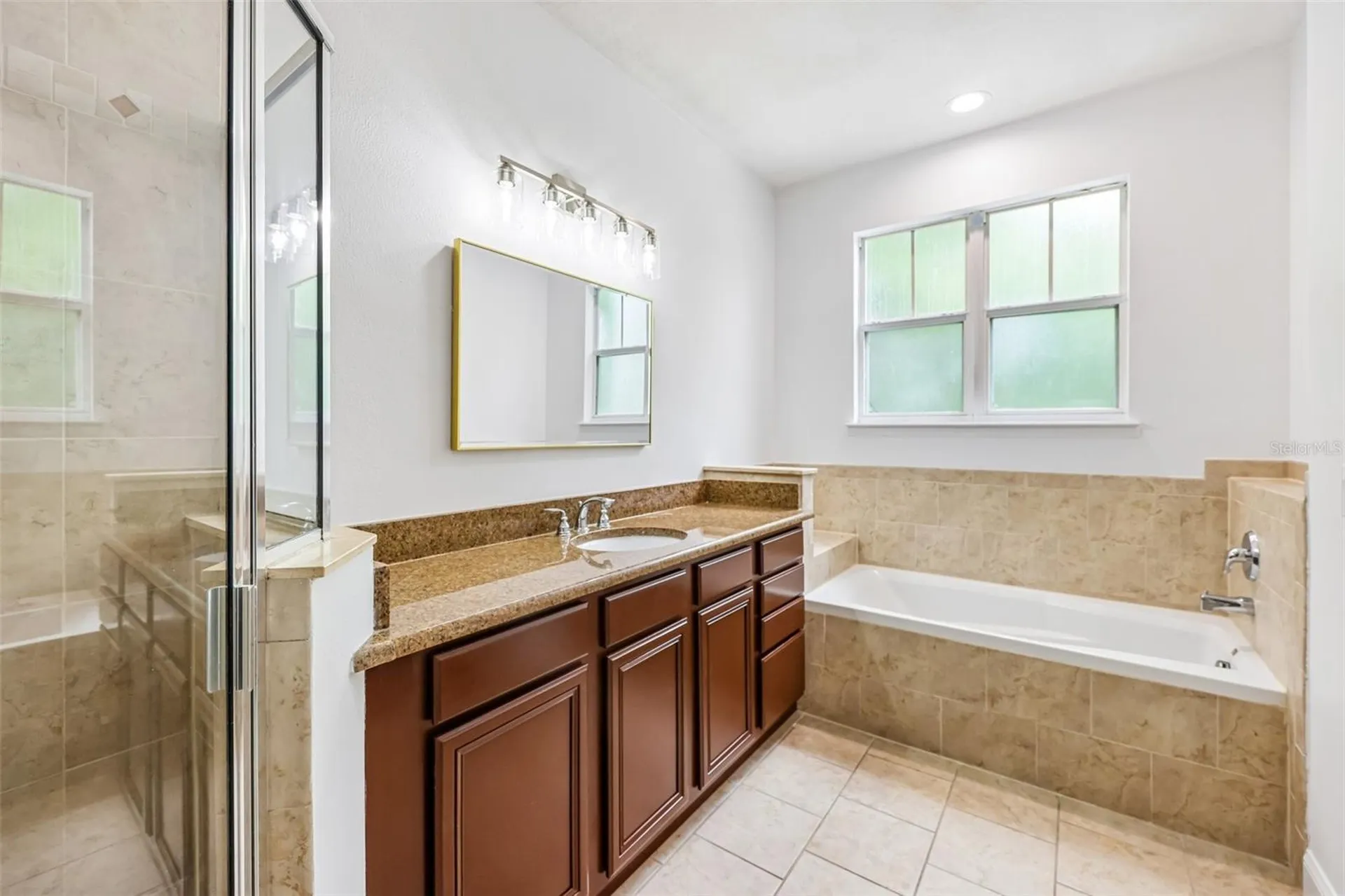 2611 E Jefferson Street Orlando FL 32803