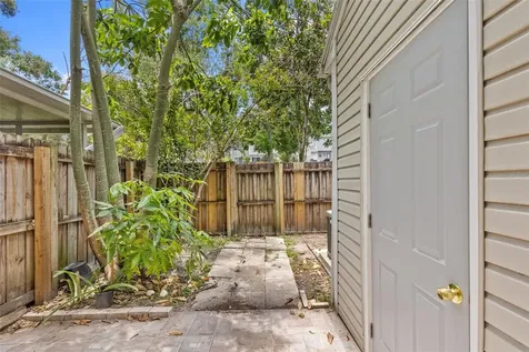 5709 Dalden Drive Tampa FL 33617