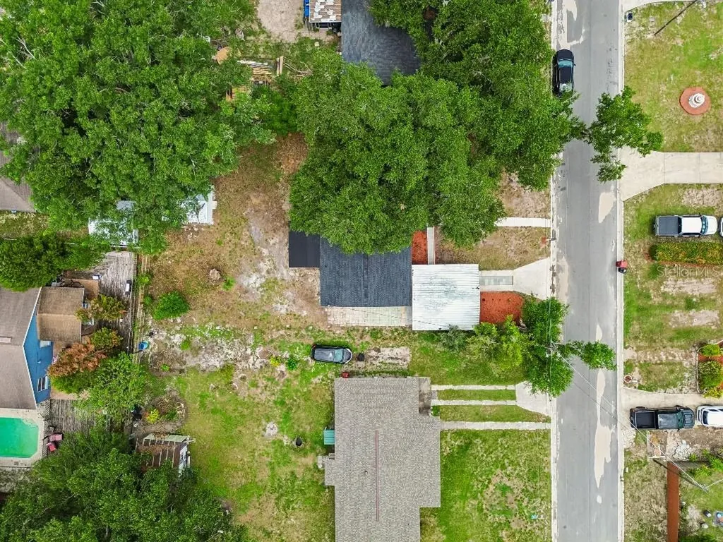 203 Pevetty Drive Plant City FL 33563