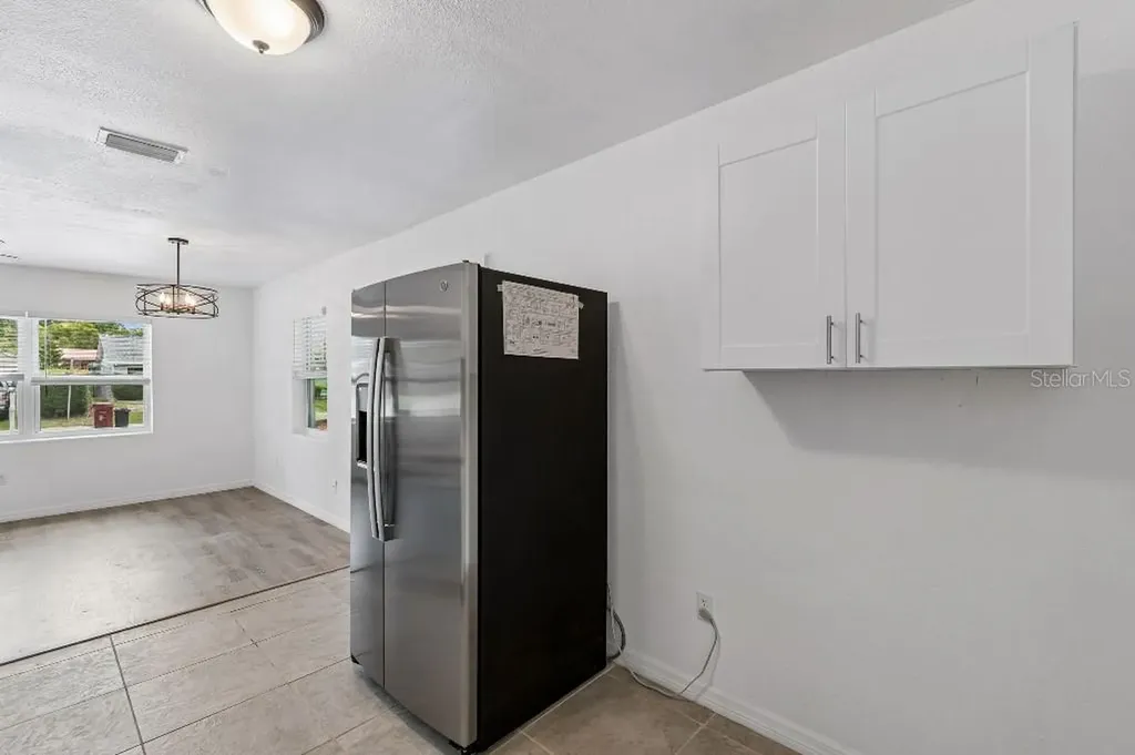 203 Pevetty Drive Plant City FL 33563