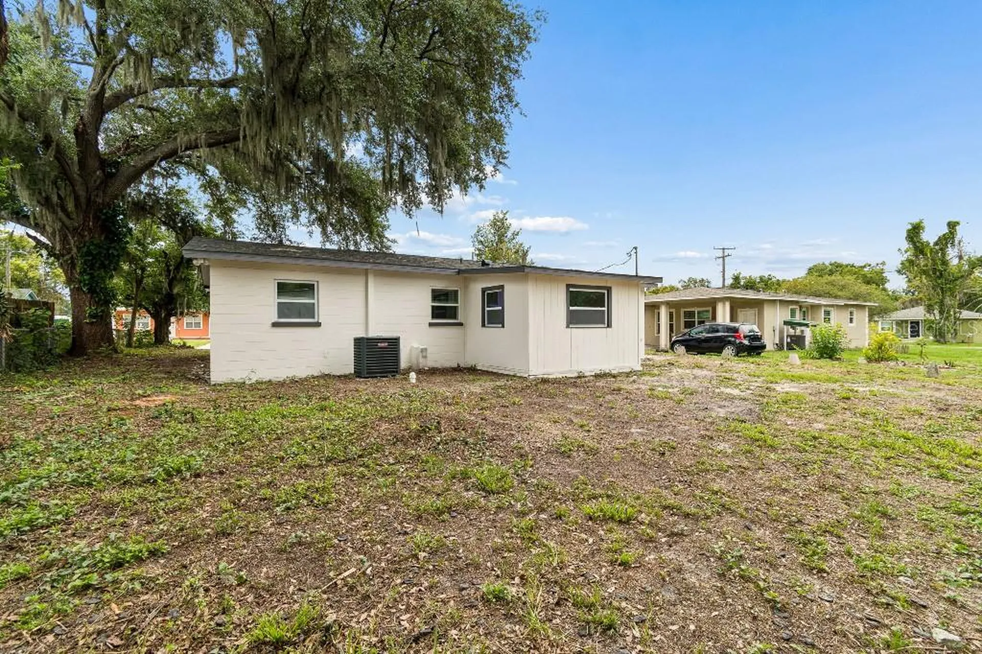 203 Pevetty Drive Plant City FL 33563