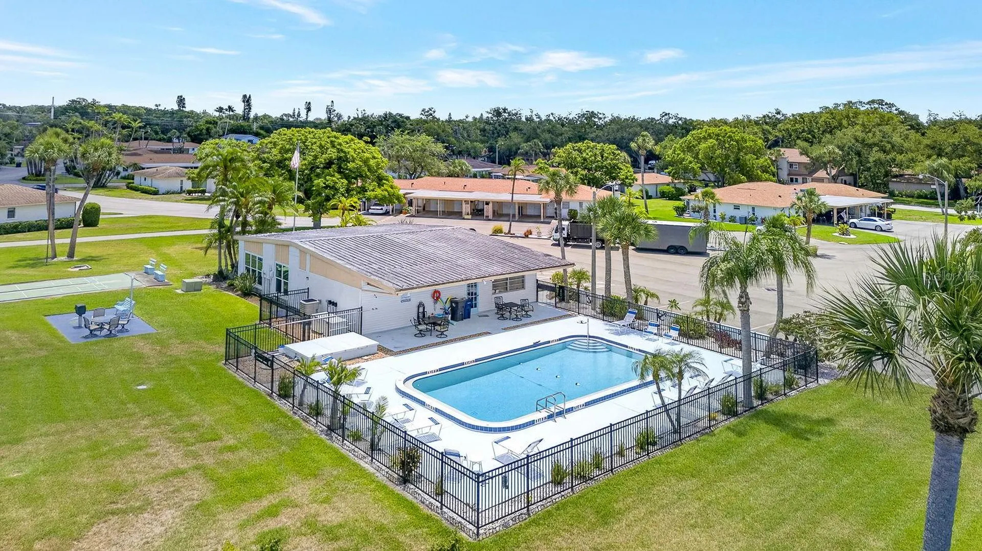 5055 Live Oak Circle Bradenton FL 34207