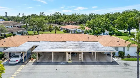 5055 Live Oak Circle Bradenton FL 34207