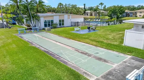 5055 Live Oak Circle Bradenton FL 34207