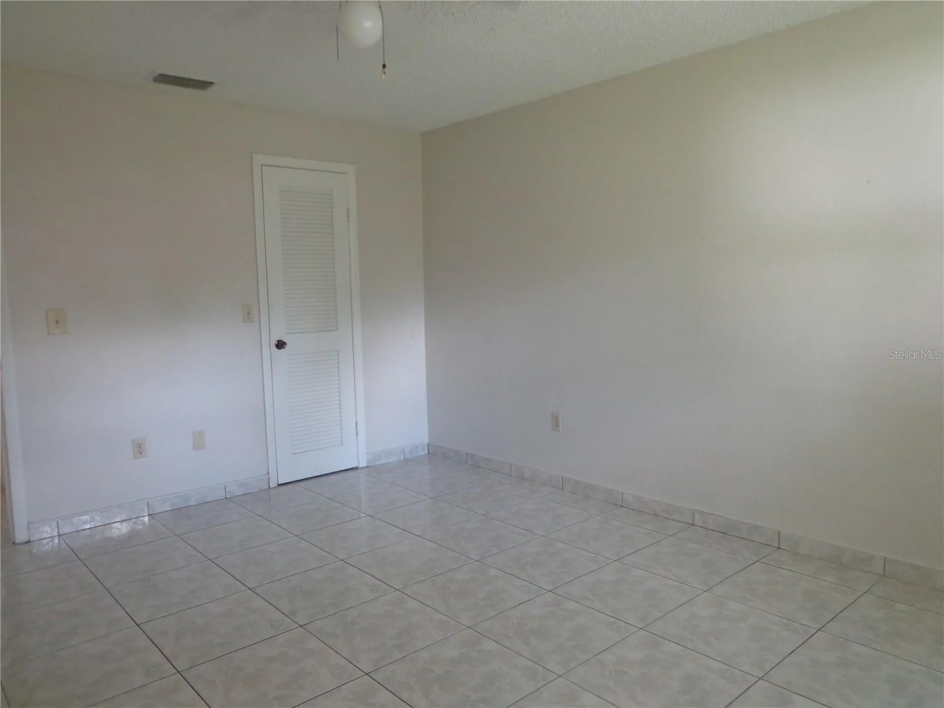 721 Regent Circle S Brandon FL 33511