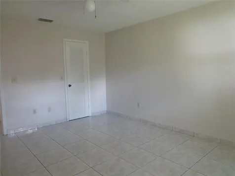 721 Regent Circle S Brandon FL 33511